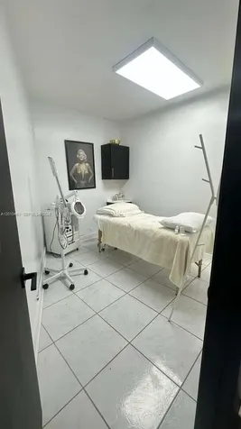 9610 Fontainebleau Boulevard Miami FL 33172