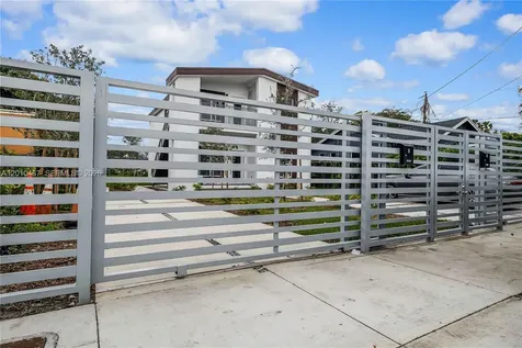 763 NW 80th Street Miami FL 33150