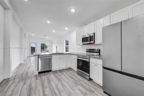763 NW 80th Street Miami FL 33150