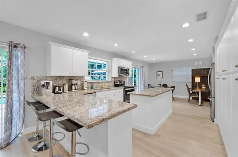 7711 Coquina Drive North Bay Village FL 33141