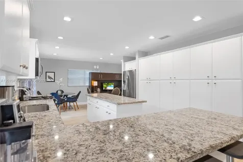 7711 Coquina Drive North Bay Village FL 33141