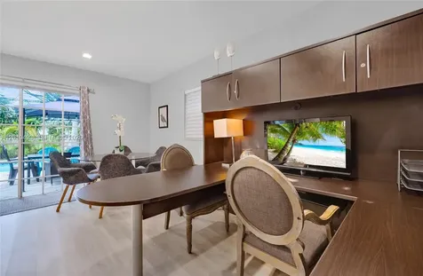 7711 Coquina Drive North Bay Village FL 33141