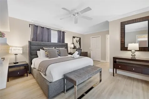 7711 Coquina Drive North Bay Village FL 33141