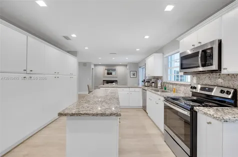 7711 Coquina Drive North Bay Village FL 33141