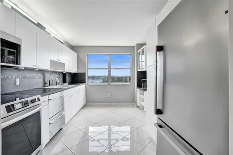 2851 NE 183rd Street Aventura FL 33160