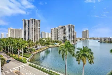 2851 NE 183rd Street Aventura FL 33160