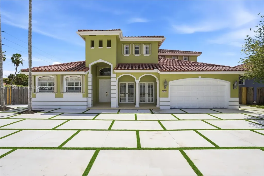 15203 SW 142nd Avenue Miami FL 33177