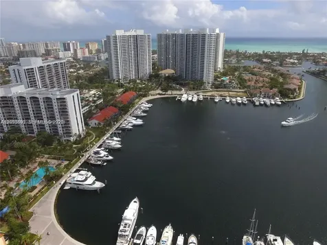 21120 Jib Court Aventura FL 33180