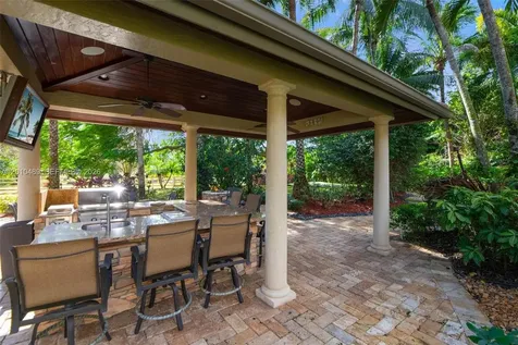 16740 Berkshire Court Southwest Ranches FL 33331