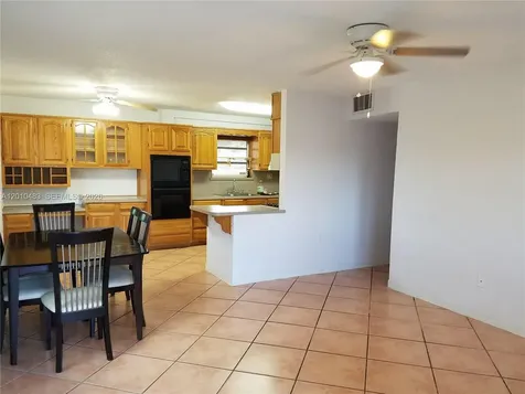 690 SW 120th Avenue Miami FL 33184