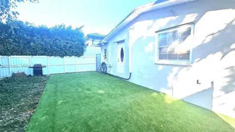 690 SW 120th Avenue Miami FL 33184