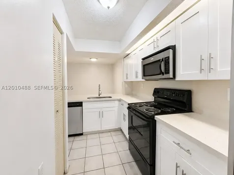 8640 SW 212th Street Cutler Bay FL 33189