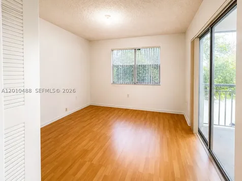8640 SW 212th Street Cutler Bay FL 33189
