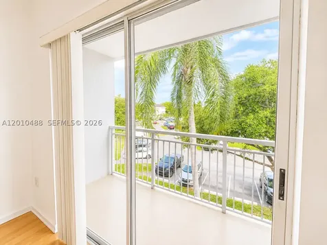 8640 SW 212th Street Cutler Bay FL 33189