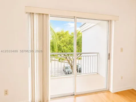 8640 SW 212th Street Cutler Bay FL 33189