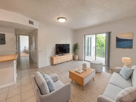 8640 SW 212th Street Cutler Bay FL 33189