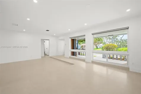 5421 Buchanan Street Hollywood FL 33021