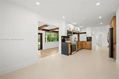 5421 Buchanan Street Hollywood FL 33021