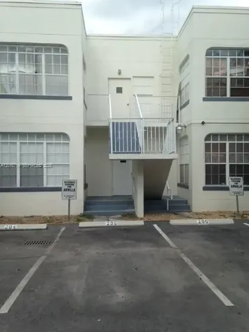 1127 Euclid Avenue Miami Beach FL 33139