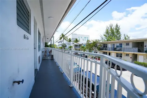 7640 Carlyle Avenue Miami Beach FL 33141