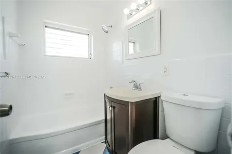 7640 Carlyle Avenue Miami Beach FL 33141