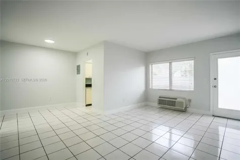 7640 Carlyle Avenue Miami Beach FL 33141