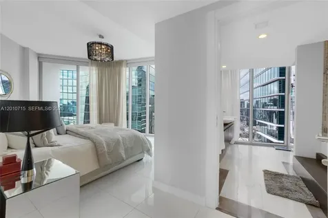 200 Biscayne Boulevard Way Miami FL 33131