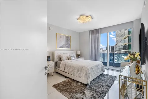 200 Biscayne Boulevard Way Miami FL 33131