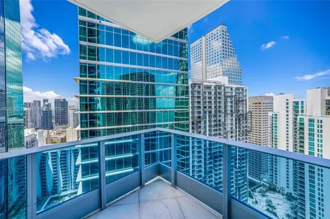 200 Biscayne Boulevard Way Miami FL 33131
