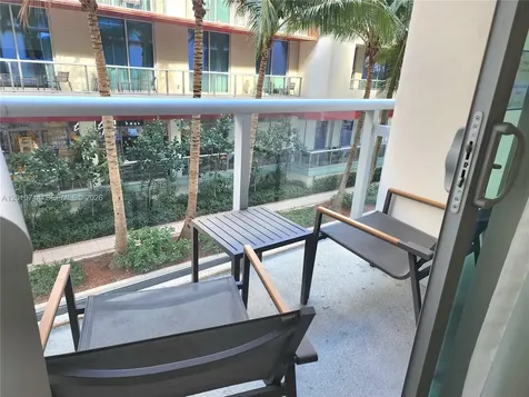 777 N Ocean Drive Hollywood FL 33019