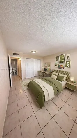 666 W 81st Street Hialeah FL 33014