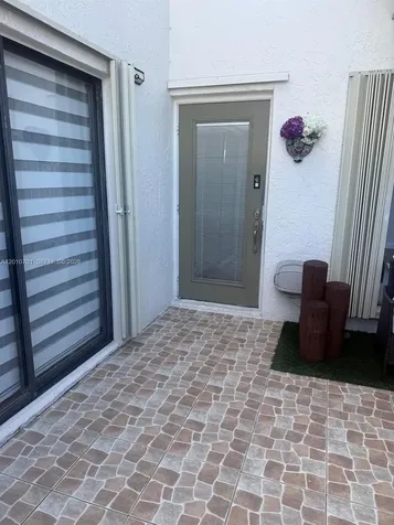 6524 SW 114th Avenue Miami FL 33173