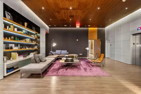 88 SW 7th Street Miami FL 33130