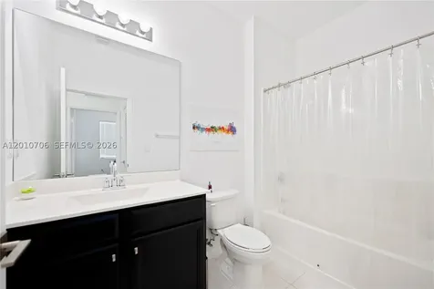 1106 NW 40th Terrace Lauderhill FL 33313