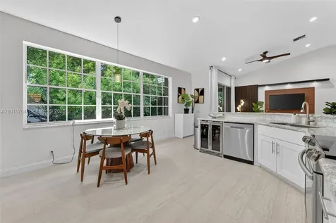12323 NW 10th Drive Coral Springs FL 33071