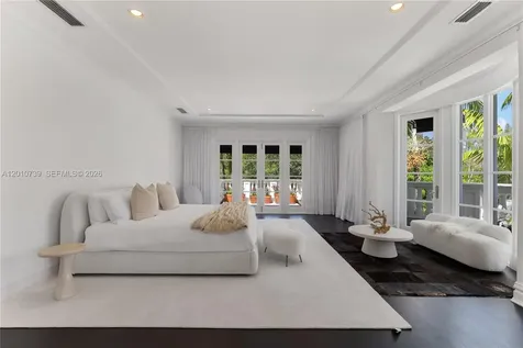 26 Tahiti Beach Island Road Coral Gables FL 33143