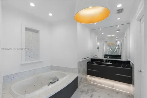 26 Tahiti Beach Island Road Coral Gables FL 33143