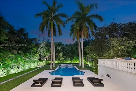26 Tahiti Beach Island Road Coral Gables FL 33143