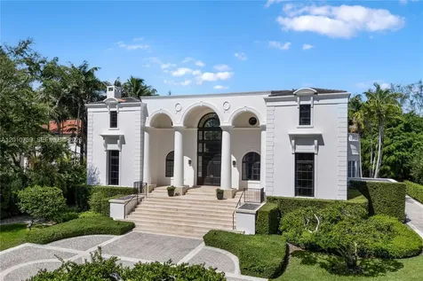 26 Tahiti Beach Island Road Coral Gables FL 33143