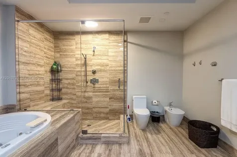 15901 Collins Avenue Sunny Isles Beach FL 33160