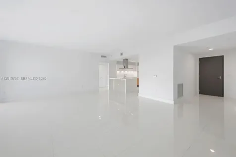 17301 Biscayne Boulevard North Miami Beach FL 33160