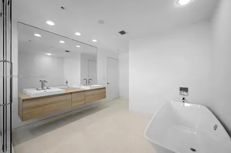 17301 Biscayne Boulevard North Miami Beach FL 33160