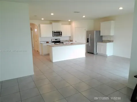 2073 Farmhouse Road Palm Bay FL 32909