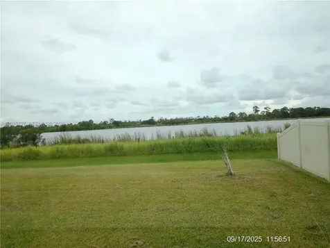 2073 Farmhouse Road Palm Bay FL 32909