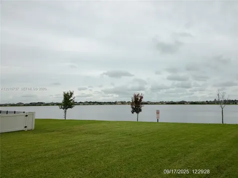 2073 Farmhouse Road Palm Bay FL 32909