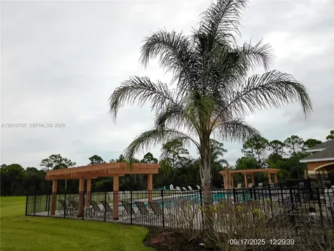 2073 Farmhouse Road Palm Bay FL 32909