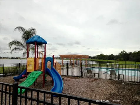 2073 Farmhouse Road Palm Bay FL 32909