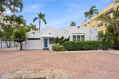 340 NE 125th Street North Miami FL 33161