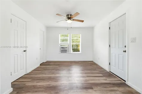 340 NE 125th Street North Miami FL 33161