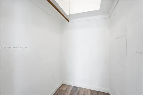 340 NE 125th Street North Miami FL 33161